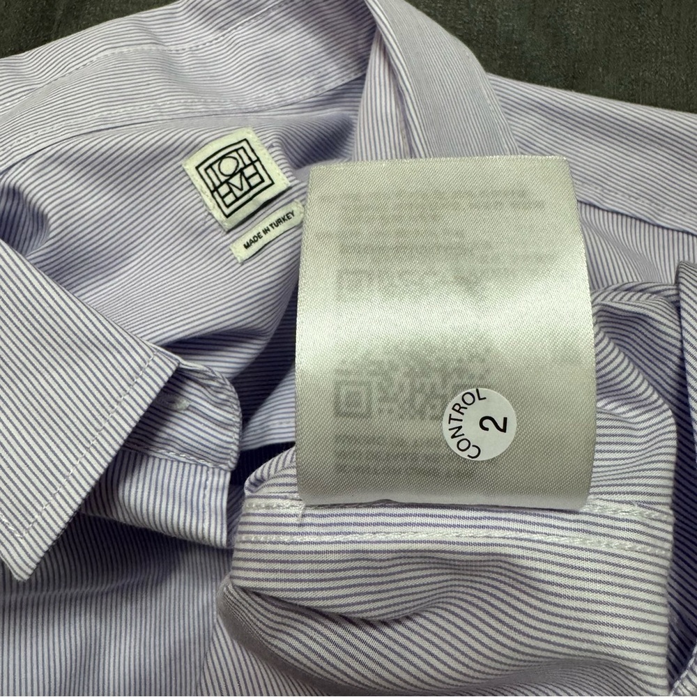 Toteme Lavender Button Down Shirt - Picture 6 of 9